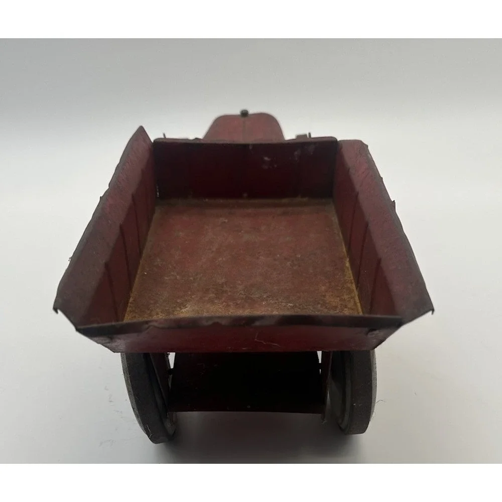 VINTAGE 1920'S STRUCTO PRESSED STEEL DUMP TRUCK RED TOY